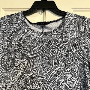 A beautiful and very comfortable dress.